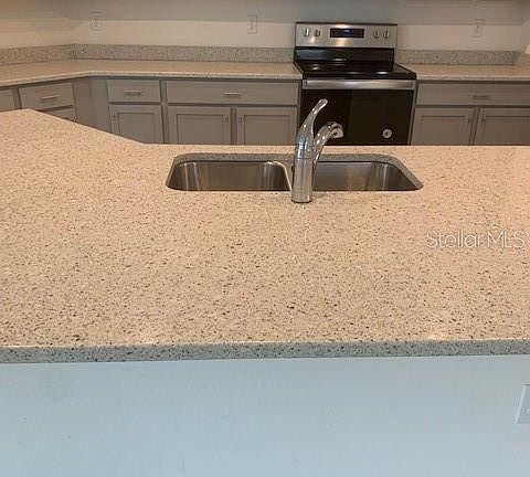 4th image of 10550 Laguna Plains Dr
