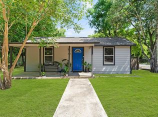 313 Plum St, Lockhart, TX 78644
