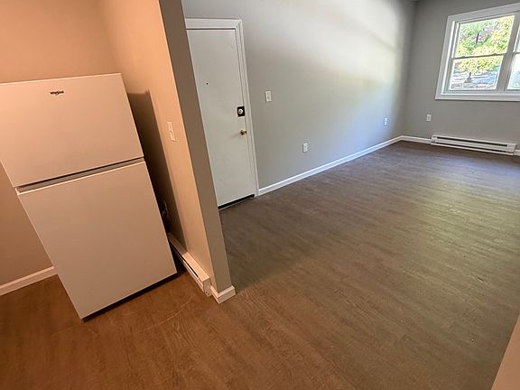 3rd image of 1653 S Braddock St #6