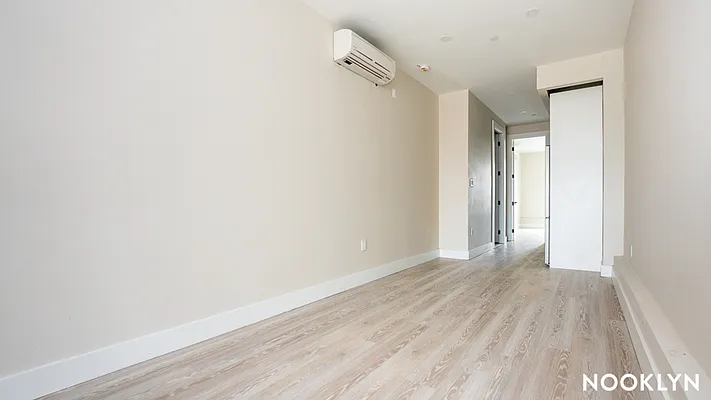 Rented by Nooklyn NYC LLC | media 19