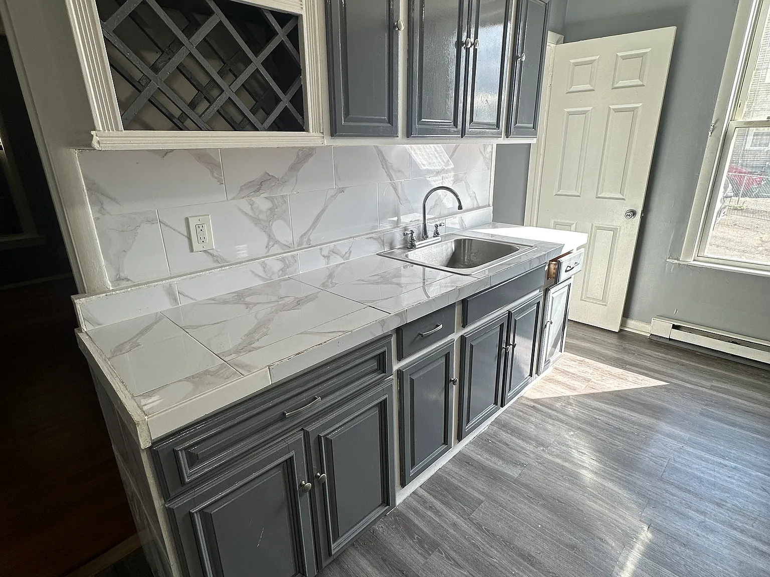 2 bed, 700 sqft, $1,200 — Photo 4