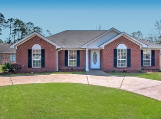 2121 Highland Dr, Gautier, MS 39553