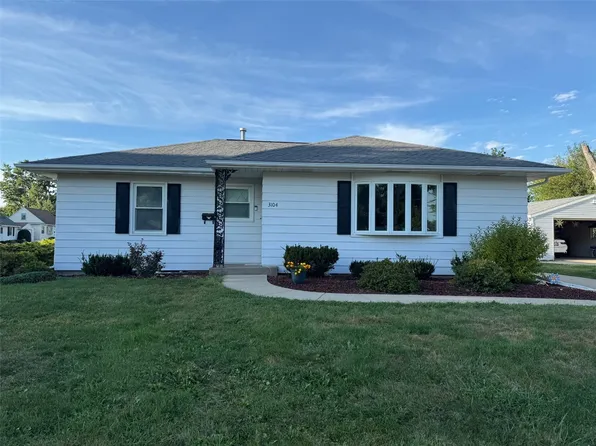 3104 Dalewood Ave SE, Cedar Rapids, IA 52403