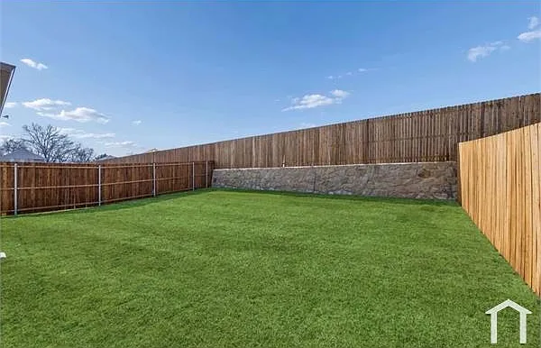 515 Green Grass Dr — Photo 15