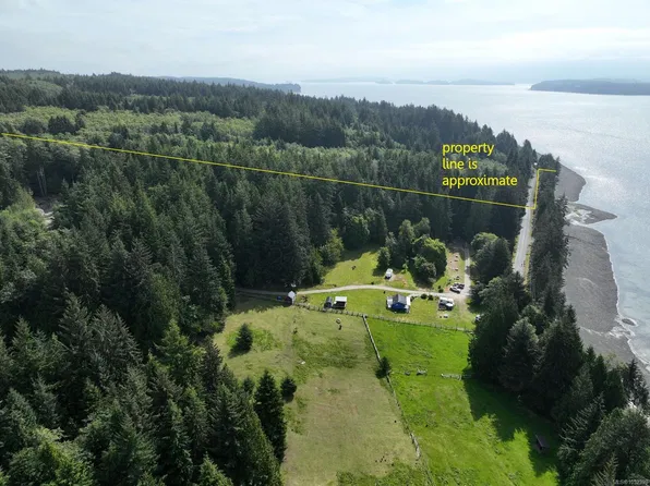 185 Kaleva Rd, Mount Waddington, BC V0N 3E0