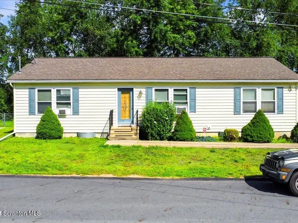 126 Front St #L-6, Jessup, PA 18434