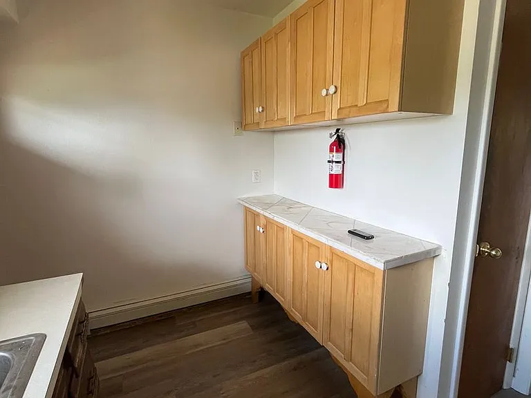 619 Washington Ave — Photo 7