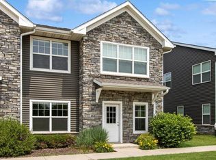 4848 Raleigh Ln, Iowa City, IA 52245