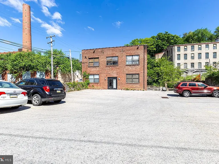 200 Krams Ave #21 — Photo 7