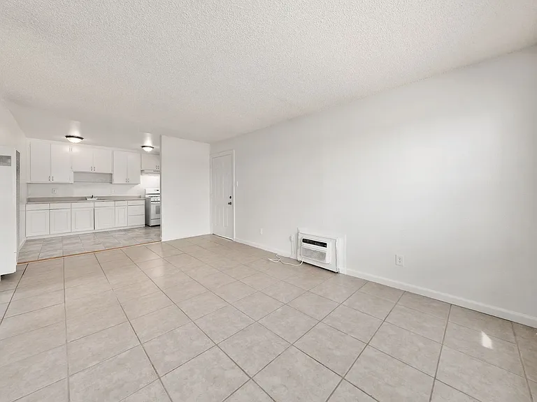 6044 Marysville Blvd #4 — Photo 6