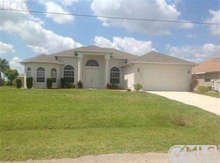 1410 NW 12th St, Cape Coral, FL 33993