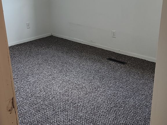 5th image of 1591 Sloan St #1