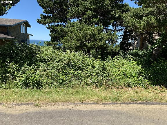 3rd image of NW Jetty Ave