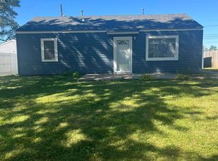 7308 N Pine St, Davenport, IA 52806