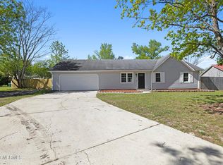 209 Rawls Ct, Jacksonville, NC 28540