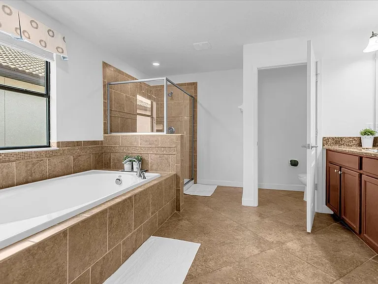 1483 Rolling Fairway Dr — Photo 15