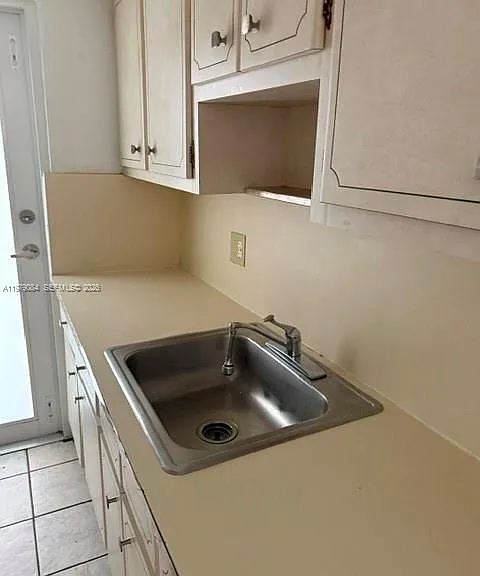 2430 NE 135th St #102 — Photo 9
