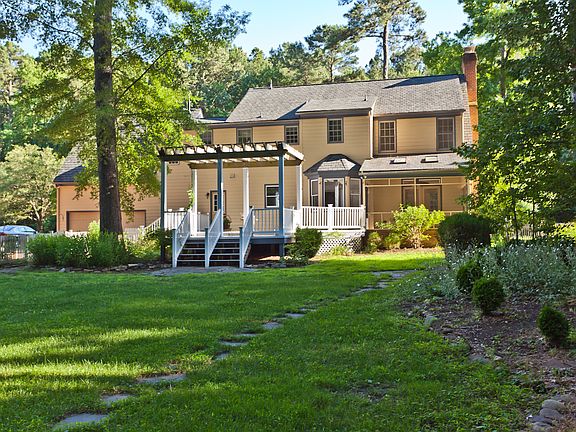 4th image of 2032 Back River Ln