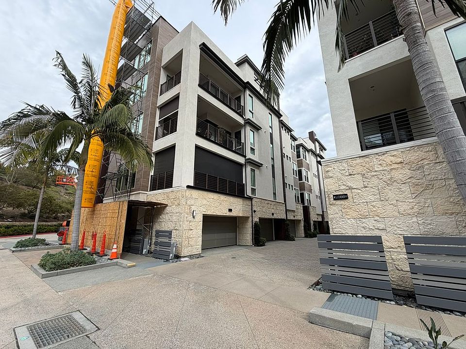 1st image of 8595 Aspect Dr