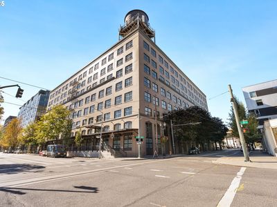 1420 NW Lovejoy St APT 612, Portland, OR, 97209