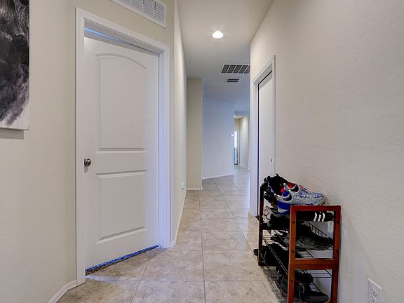 4th image of 37713 W Amalfi Ave