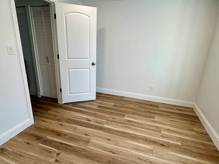 119 Sagamore Hills Dr — Photo 6