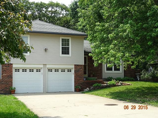 1st image of 120 Continental Dr