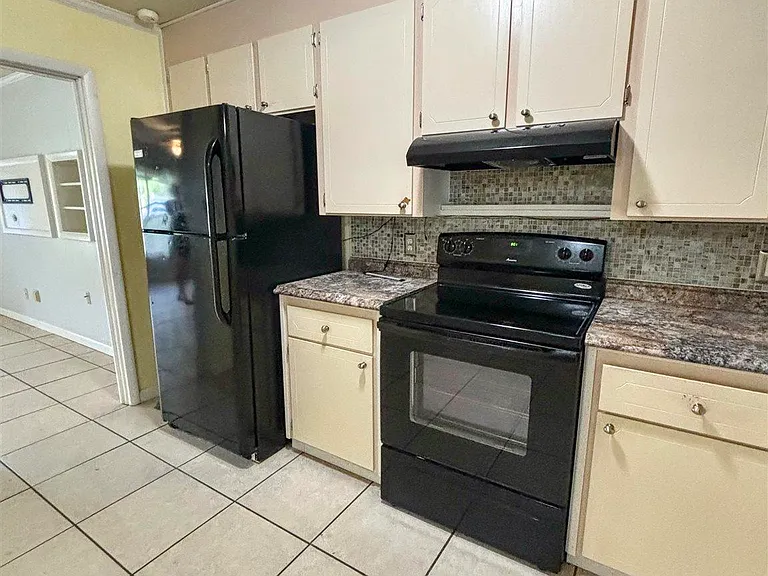 7028 Nathan Rd — Photo 78