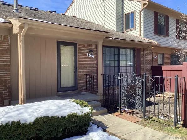 31180 Country Way #20, Farmington, MI 48331