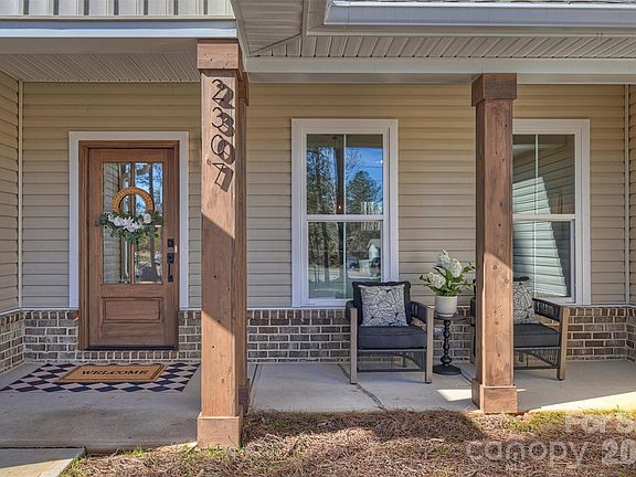 5th image of 2307 Lee Lawing Rd