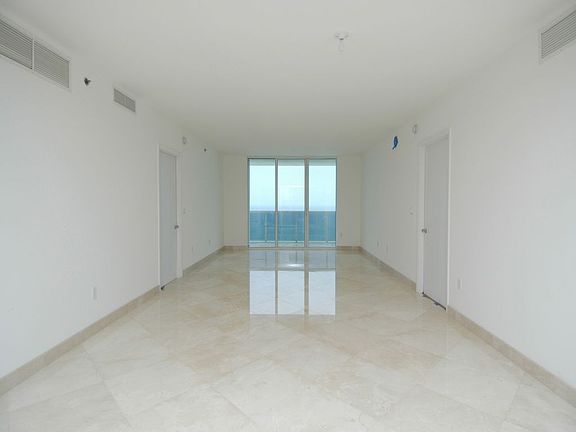 4th image of 1850 S Ocean Dr APT 2203