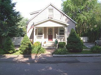 1st image of 44 Lake Ave