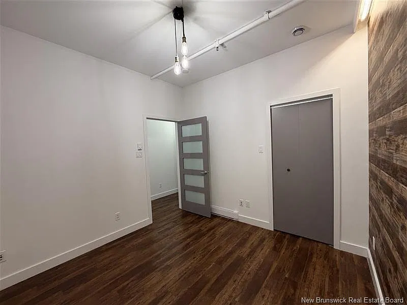 2 bed, 1.0 bath, 825 sqft, $2,250 — Photo 3