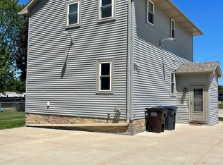 2005 Birch Rd, Kenosha, WI 53140