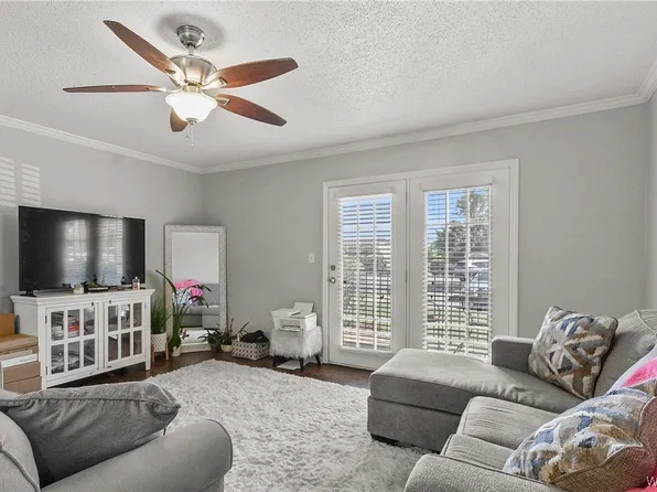 120 15th St E APT 204, Tuscaloosa, AL 35401