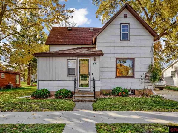 551 S Anna Ave, Lake Crystal, MN 56055