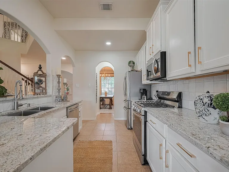 25203 Melody Oaks Ln — Photo 17