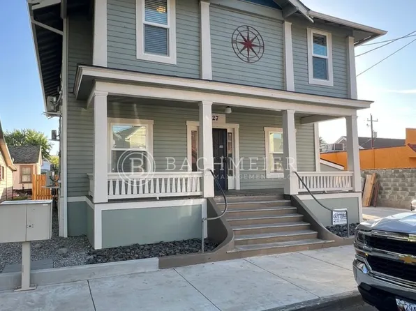 327 SW 2nd St, 327 SW 2nd St #1, Pendleton, OR 97801