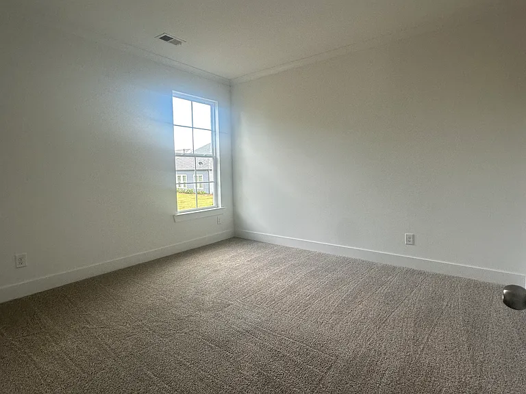 1551 Lake Dr — Photo 23