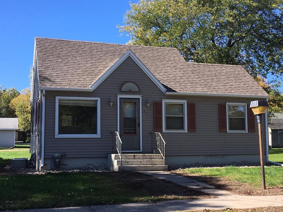 1st image of 303 S Washington Ave