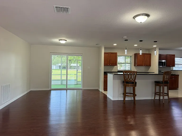 4093 Drance St — Photo 5