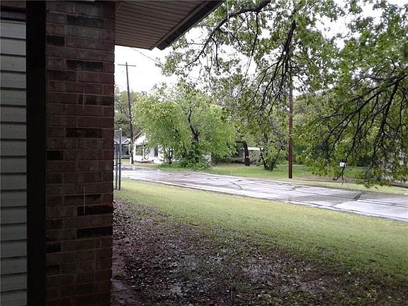 3rd image of 7500 Foster Dr
