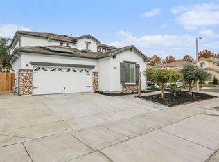 2938 W Sweet Ave, Visalia, CA