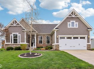 13494 Moorcroft Dr, Fishers, IN 46037