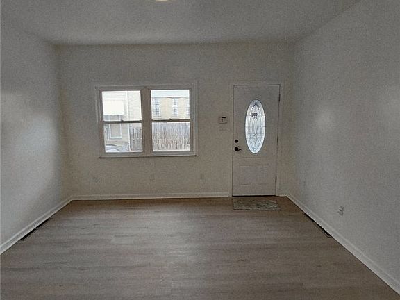 2nd image of 4786 Sciota St