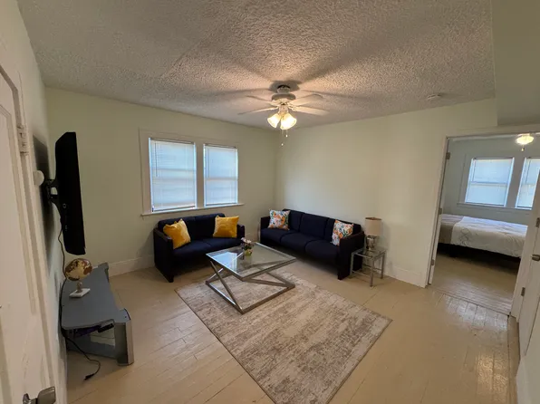 1534 Eddington Rd #3, Cleveland, OH 44118