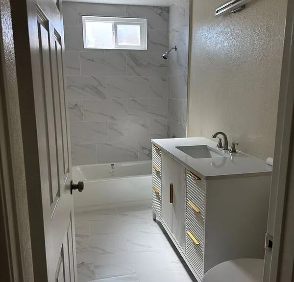 17424 Seville Ct — Photo 13
