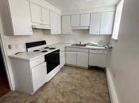 497 Centre St, Newton, MA