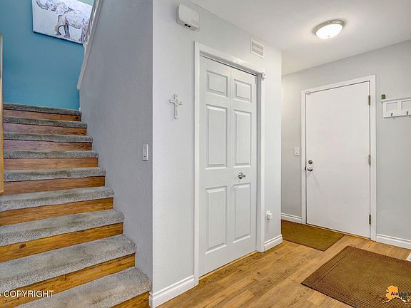 5th image of 1909 Parkside Dr
