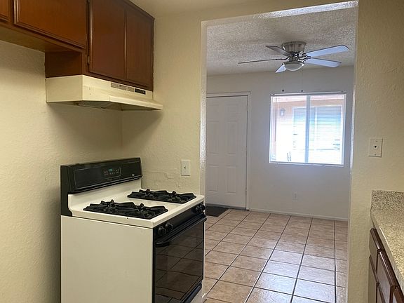 5th image of 66675 4th St Unit C